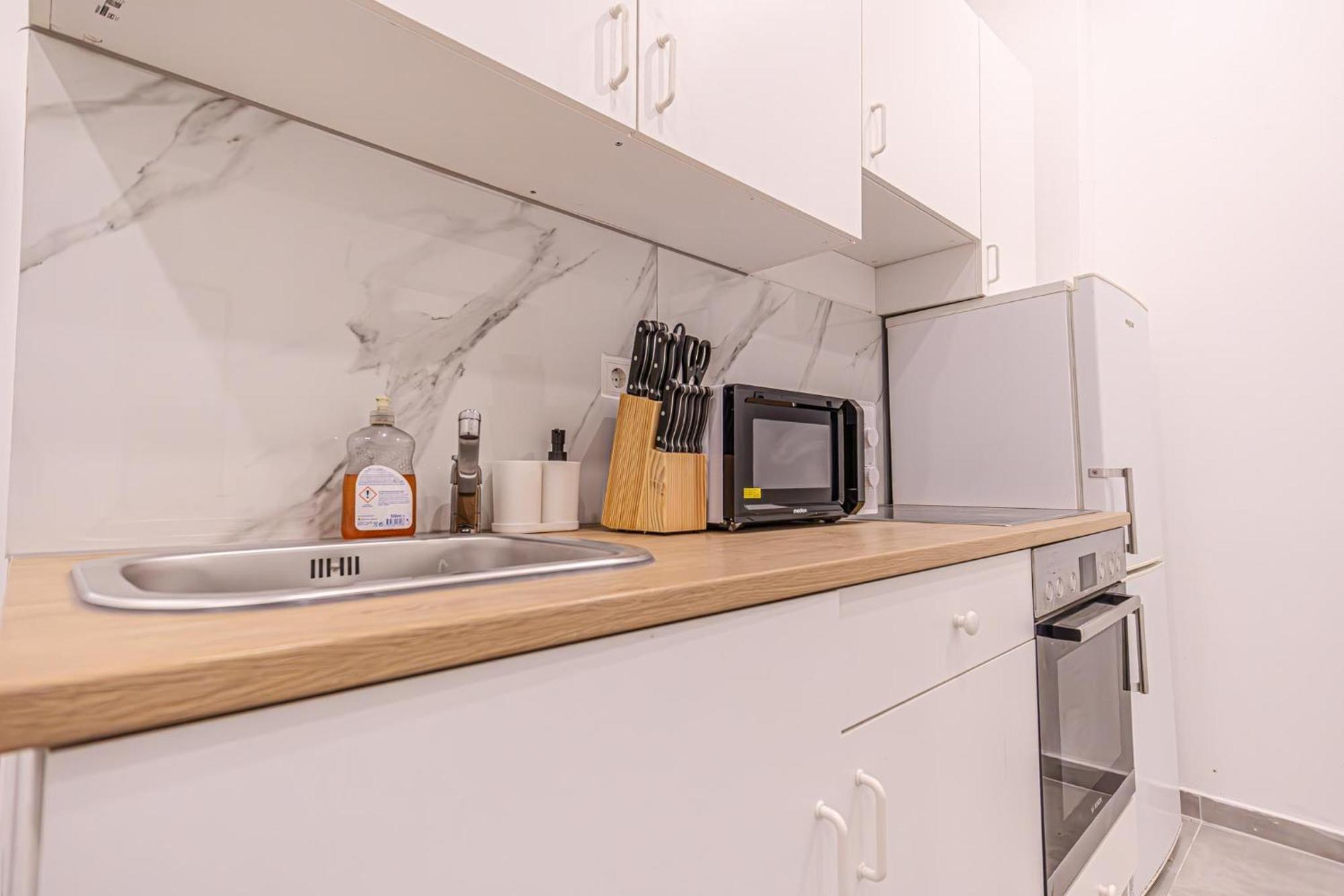 4br For 9p, Centrally Located In * Wien